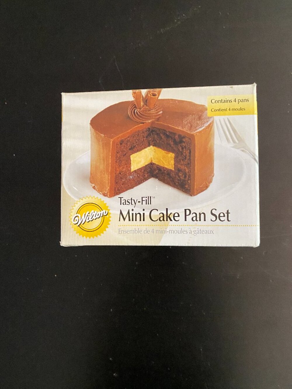Wilton "Tasty Fill" Mini Cake Pan Set